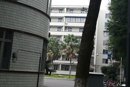 列表适合快速定位